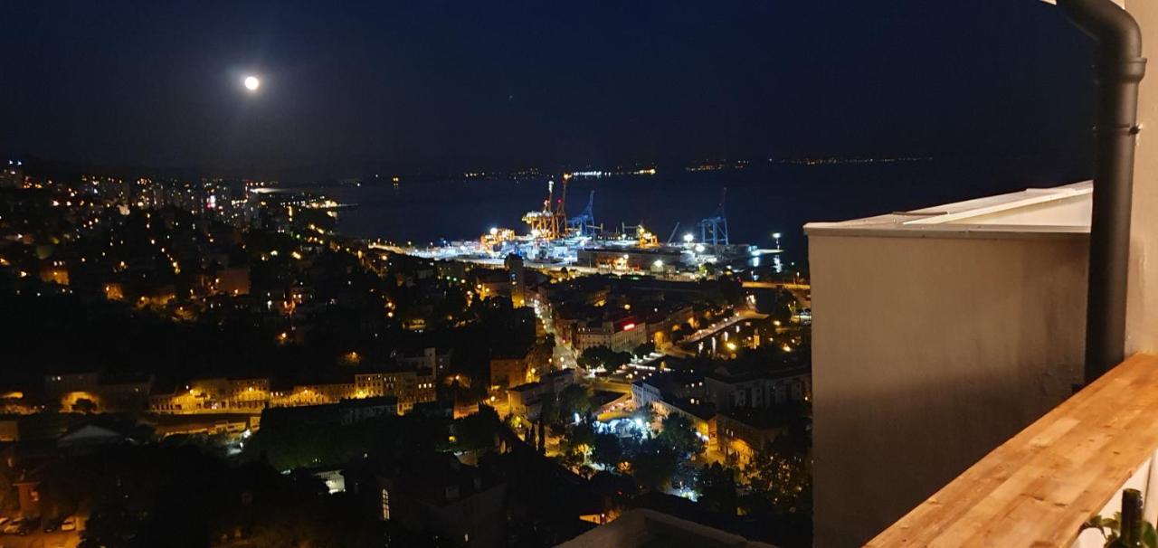 City Lights Penthouse Fiume Kültér fotó